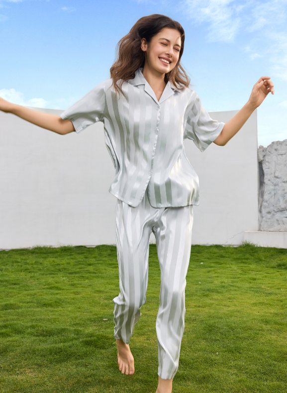 Jacquard Stripes Pajamas Set / Set Pijama Jalur Jacquard S35-PA2372