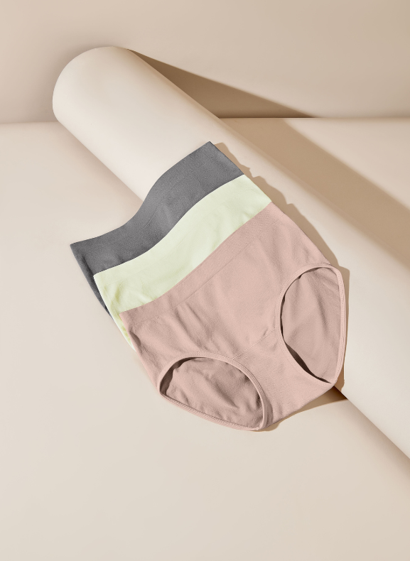 One Size Evolves Midi Panty / Seluar Dalam Midi Satu Saiz Evolves S24-051106