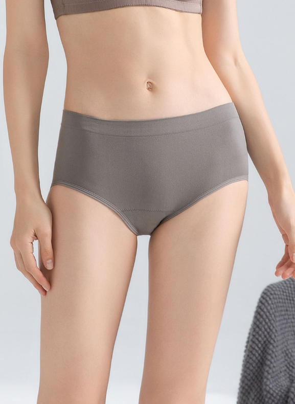 One Size Evolves Midi Panty / Seluar Dalam Midi Satu Saiz Evolves S24-051106