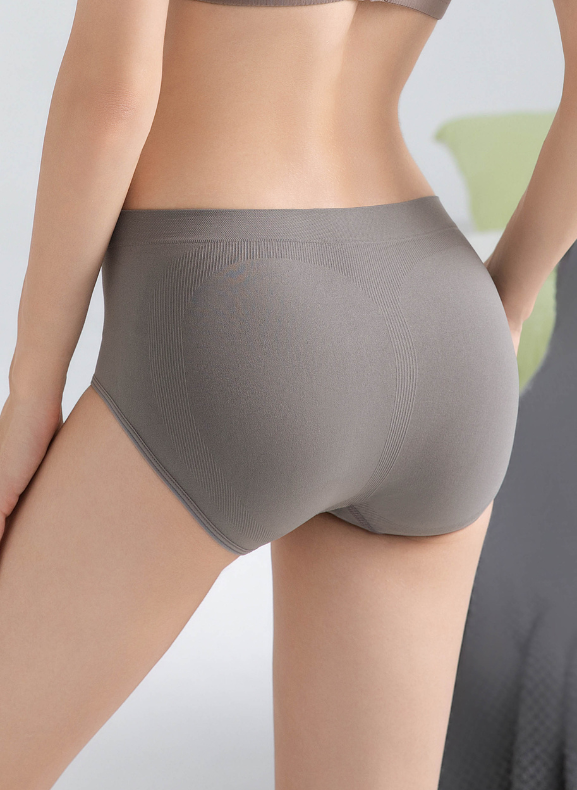 One Size Evolves Midi Panty / Seluar Dalam Midi Satu Saiz Evolves S24-051106
