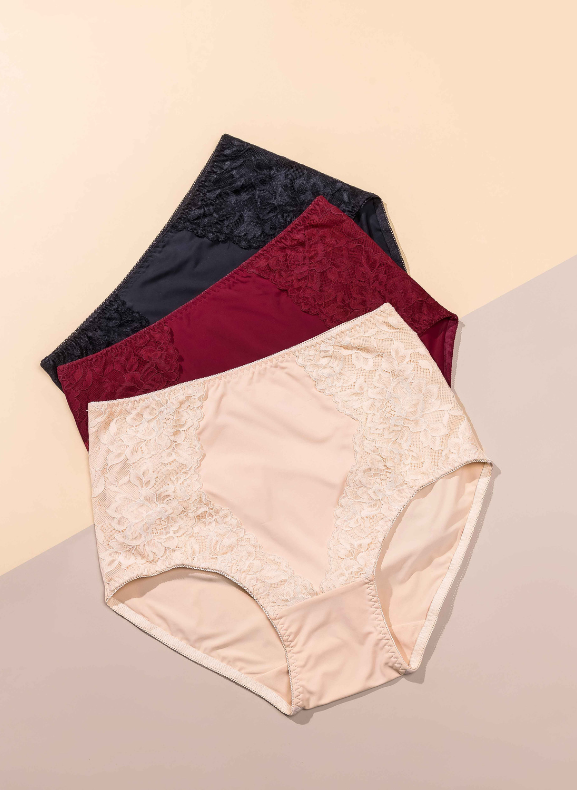 Sheen Lace II Maxi Panty Plus Size S24-081359